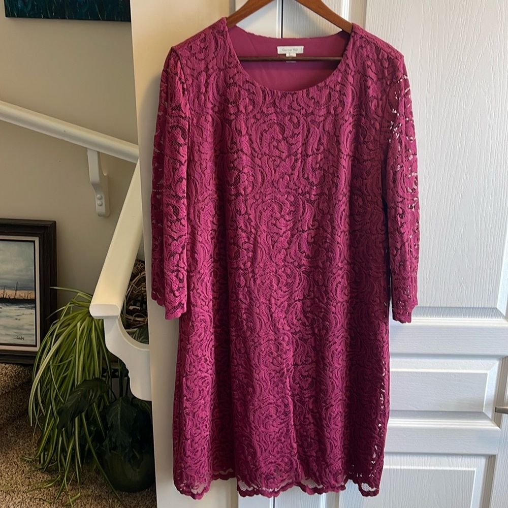 🌸Garnet Hill laced stretchy dress with 3/4 sleeves